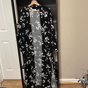 Floral Carly Jean Duster